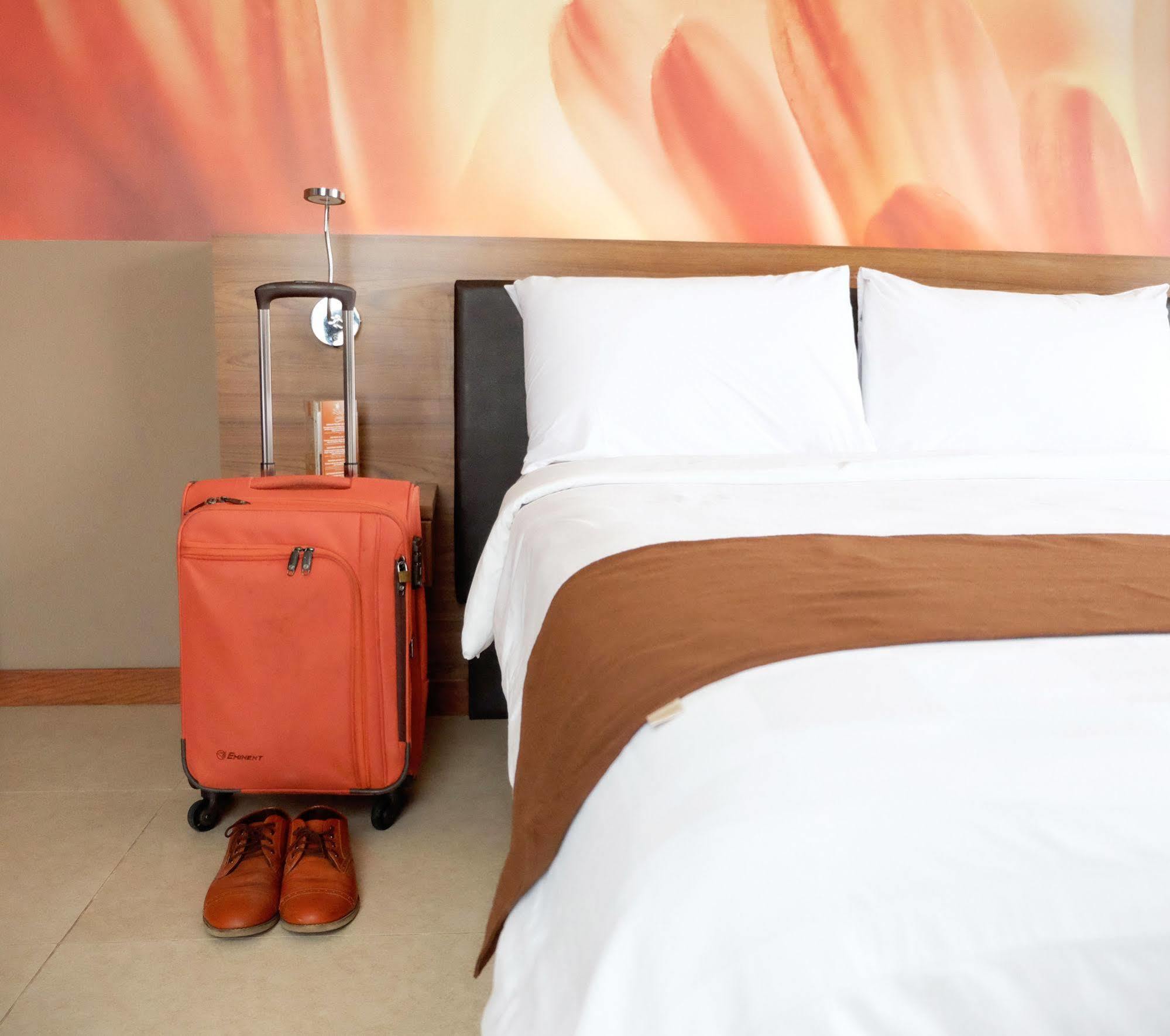 Midtown Hotel Surabaja Zewnętrze zdjęcie